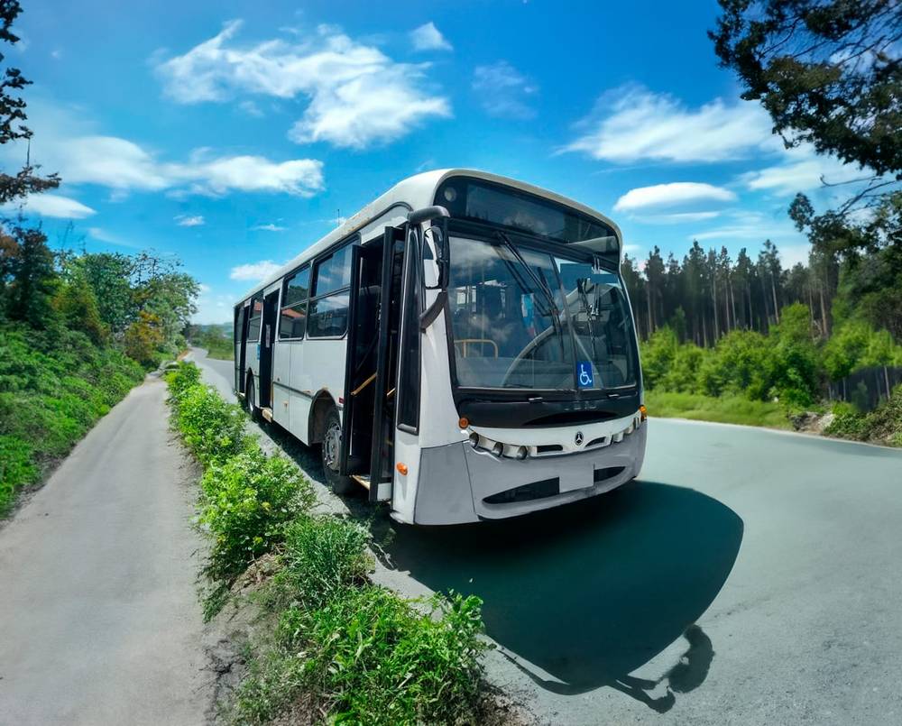 Urbano Caio Apache Vip Mercedes Benz OF 1722 2007 Aurovel Br