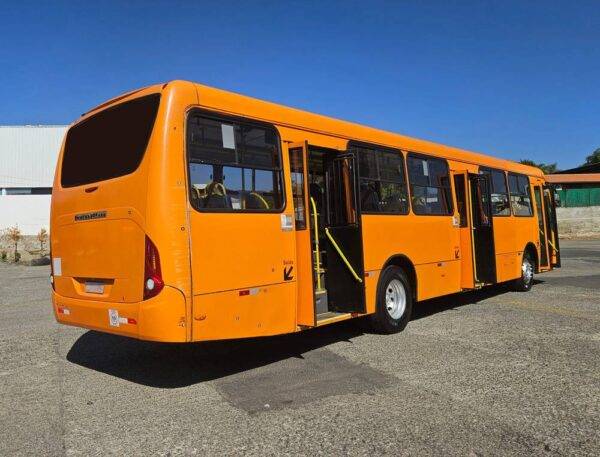 Urbano Neobus Mega Volvo b270 2013 38L - Image 3