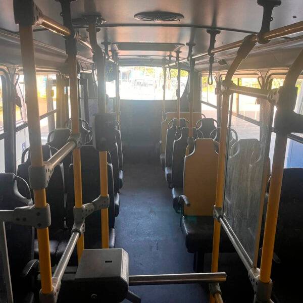 Micro Urbano Neobus Thunder+ Volkswagen 9.160 2018 - Image 4