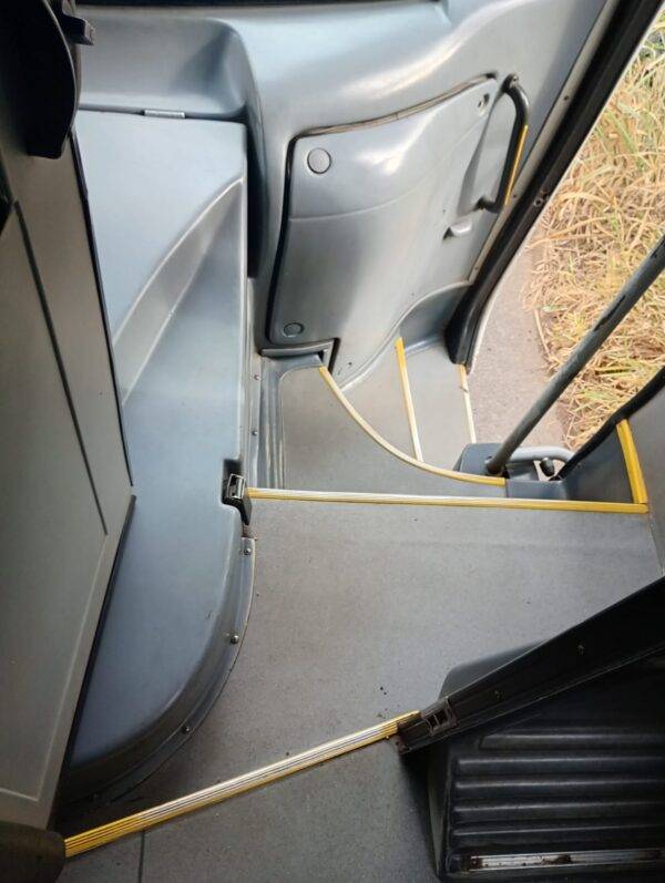 Comil Campione-R Volvo B270-F 2013 - Image 4